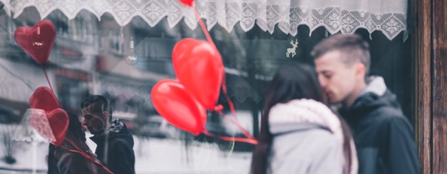 How to have a financially savvy Valentine’s Day